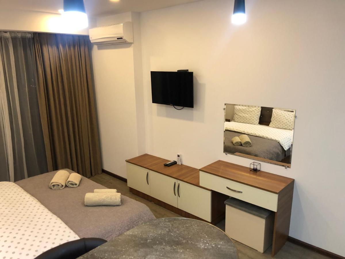 Panorama Beach Tower Батуми Экстерьер фото